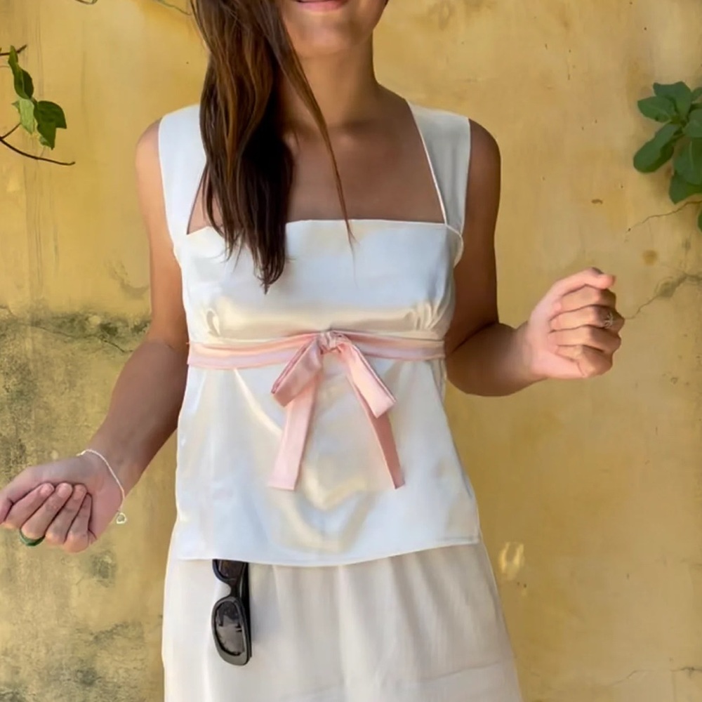 Enduring Kairos Casabella Top